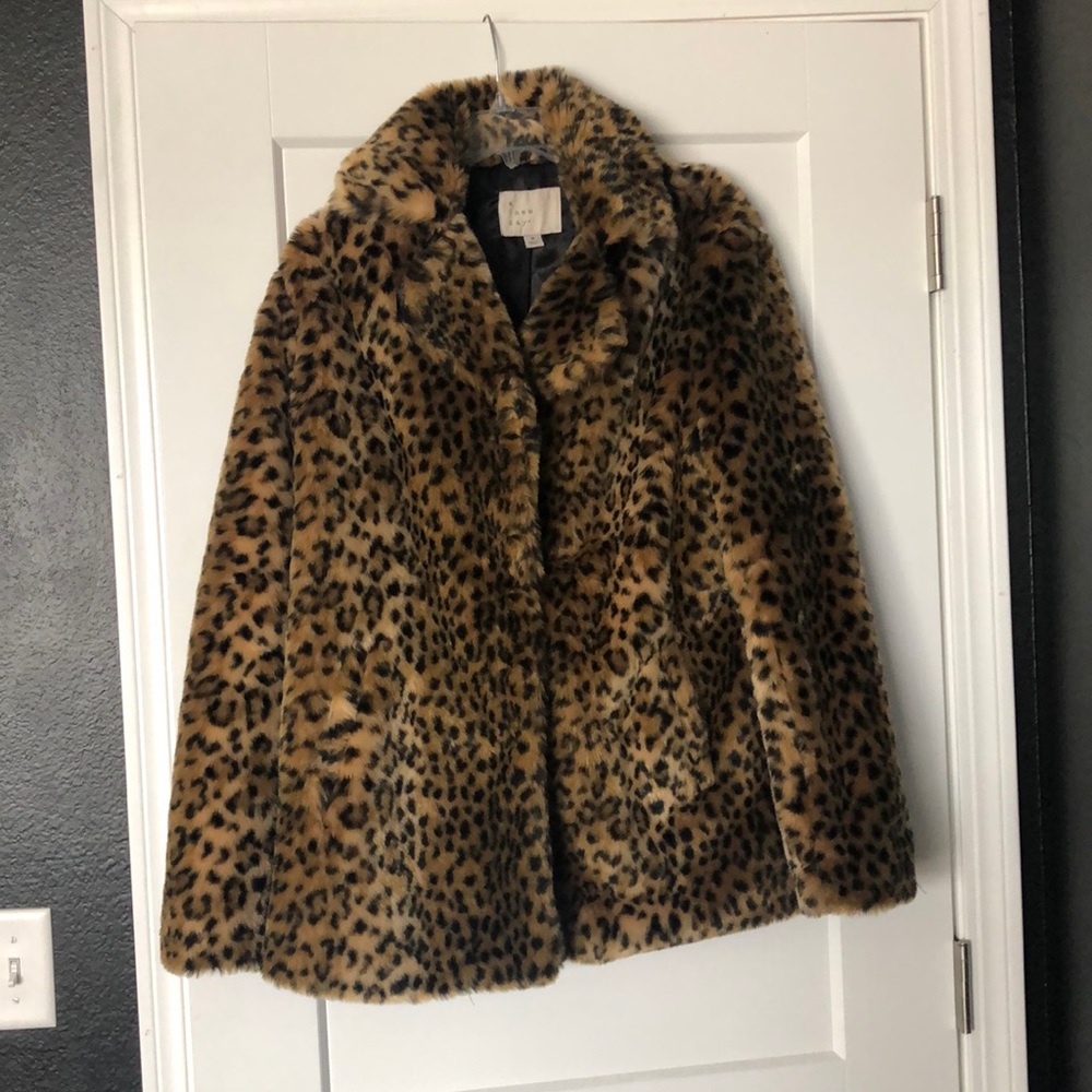 Leopard print faux fur Jacket